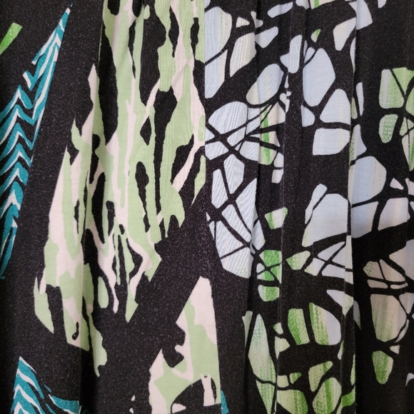 Dana Buchman multi colored tunic - Picture 5 of 5